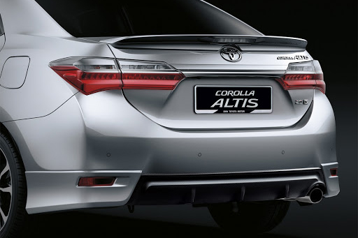 Toyota Corolla Altis 2017 Exterior