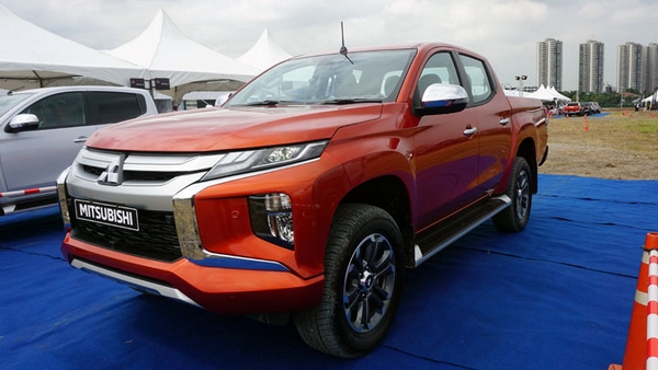 Mitsubishi Strada 2019