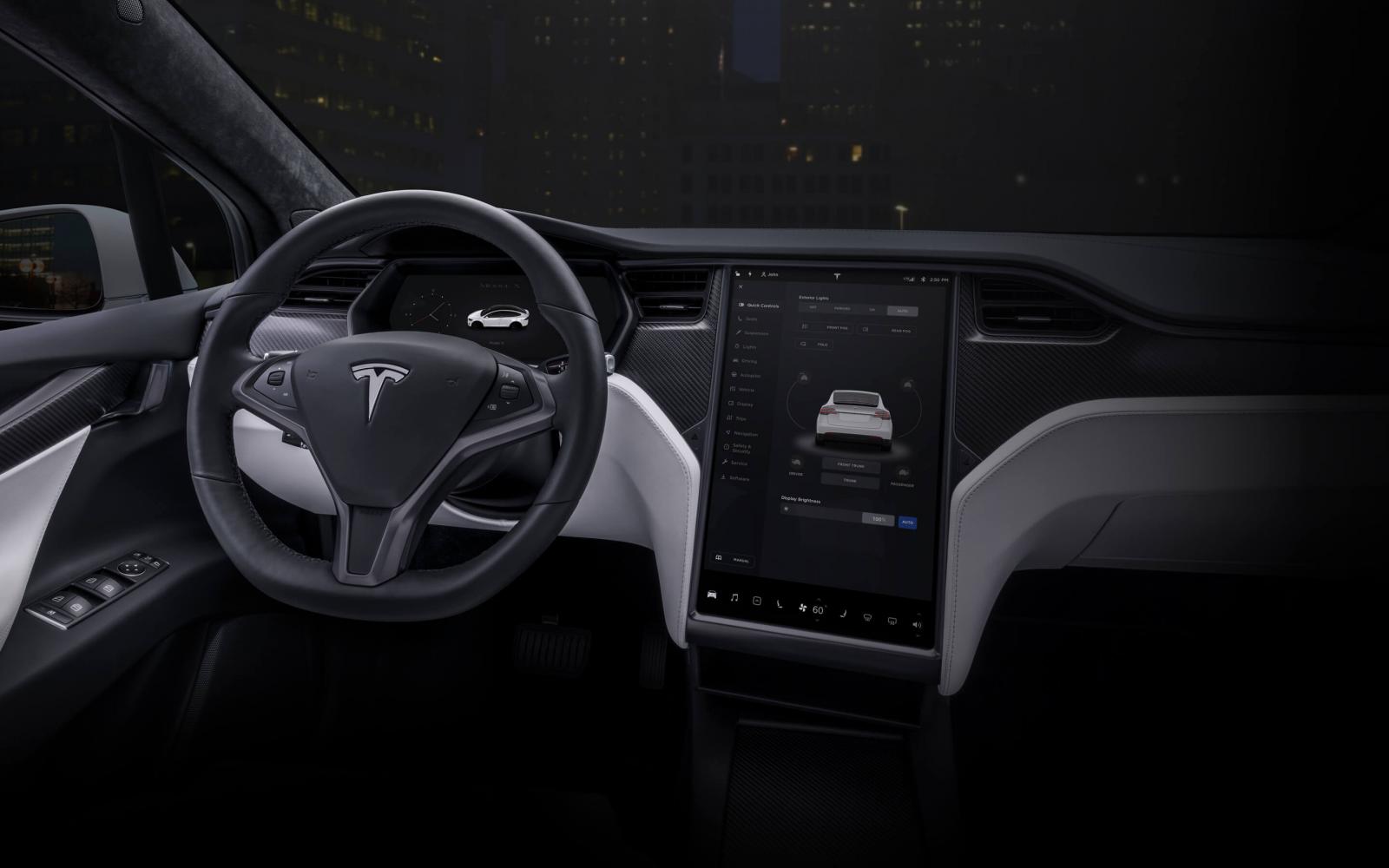 Tesla Model X 2020 interior