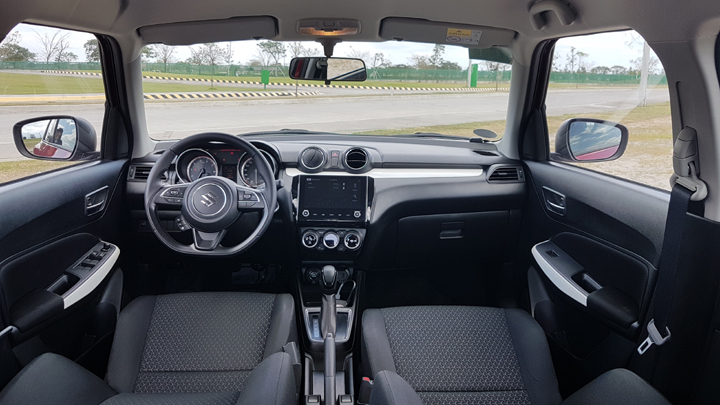 Suzuki Swift 2019 interior