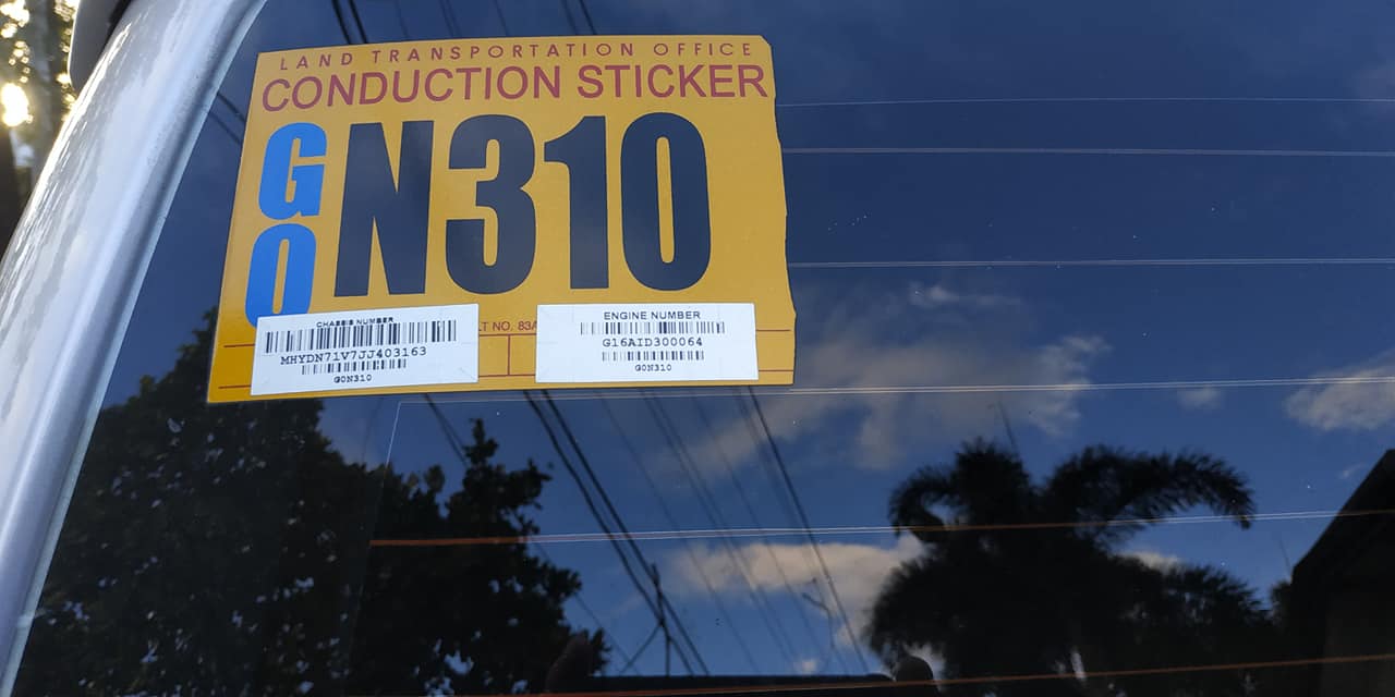 yellow car conduction stickers