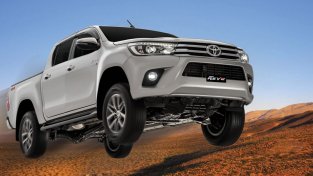 Toyota Revo 2017 Review: supported by either new Eco or Power Mode