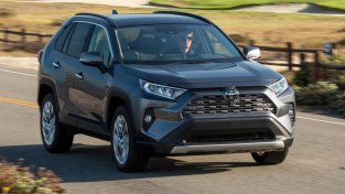 Toyota RAV4 2018 Philippines: The right car for active and sporty style