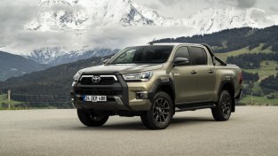 Toyota Hilux G Review
